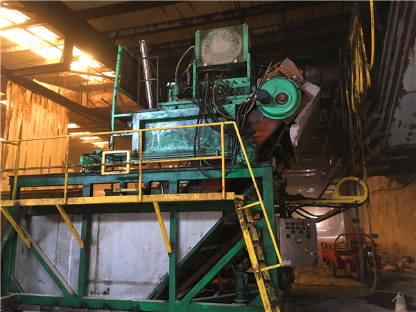 有機(jī)肥翻拋機(jī)